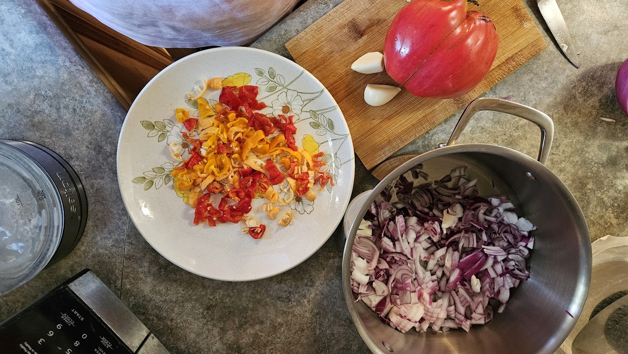 Tomato Sauce with Hot Peppers